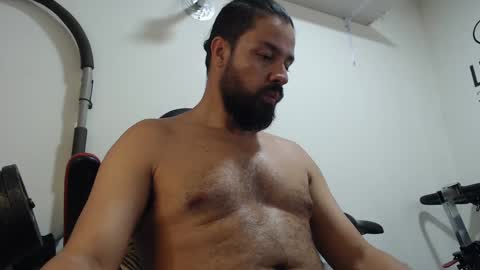 Snapshot of antony_36 chatting on March 3, 9:59 pm antony online show from March 3, 9:59 pm