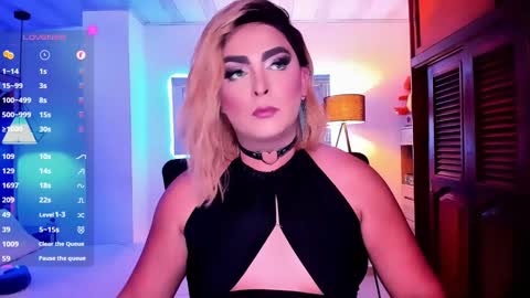 MissSophiaSpecter online show from December 1, 5:15 pm