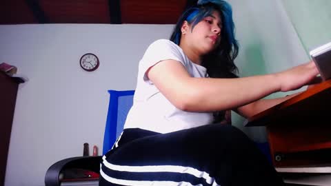Snapshot of anyady chatting on February 2, 10:06 pm anyady online show from February 2, 10:06 pm
