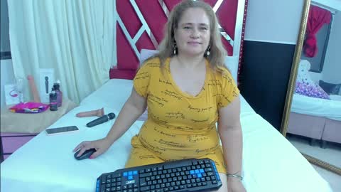 Anyela  online show from January 15, 6:54 am