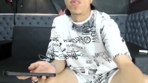 Snapshot of anyelo_sexyhot chatting on September 11, 12:17 pm anyelo_sexyhot online show from September 11, 12:17 pm