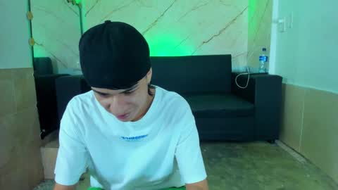 Snapshot of anyelo_sexyhot chatting on September 20, 12:08 pm anyelo_sexyhot online show from September 20, 12:08 pm