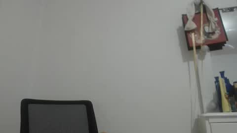 Snapshot of anysophy chatting on January 24, 9:28 am SOFFIA online show from January 24, 9:28 am