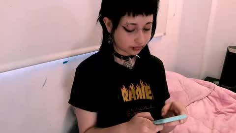 Snapshot of aoi_dandelion chatting on December 1, 9:06 pm aoi_dandelion online show from December 1, 9:06 pm