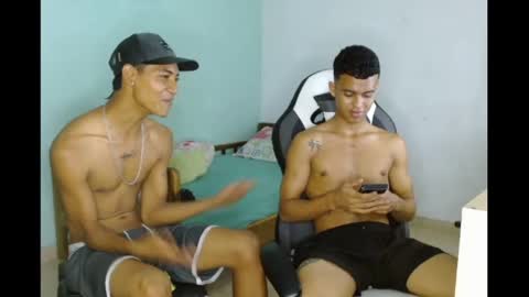 aphal_hot23 online show from February 12, 3:51 am