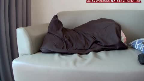 Snapshot of arabthickestdick1 chatting on March 1, 4:37 am Shaani online show from March 1, 4:37 am