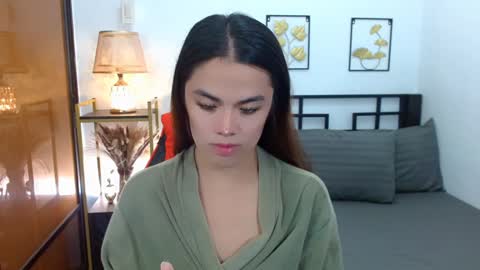 Snapshot of arcicola2727 chatting on December 2, 11:40 am Arci online show from December 2, 11:40 am