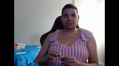 ariannaloovel online show from February 15, 4:45 pm
