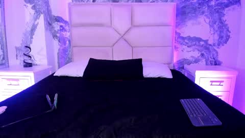 AriannaROux online show from September 9, 10:43 pm