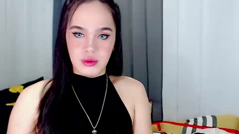 ARIANNE CUMS  online show from March 4, 9:07 am