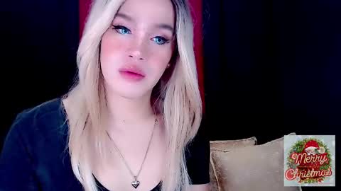 ARIANNE CUMS  online show from December 26, 5:15 am