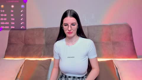 Ariella online show from January 17, 1:47 am