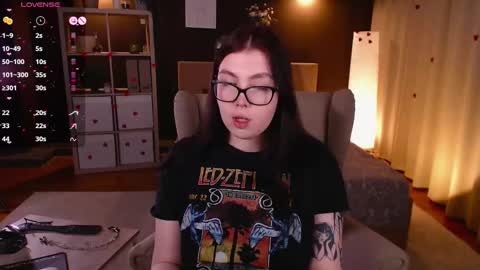 Astrid online show from February 21, 12:27 am