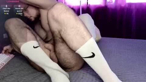 Snapshot of aroslav_ chatting on February 18, 11:55 am olejjka online show from February 18, 11:55 am