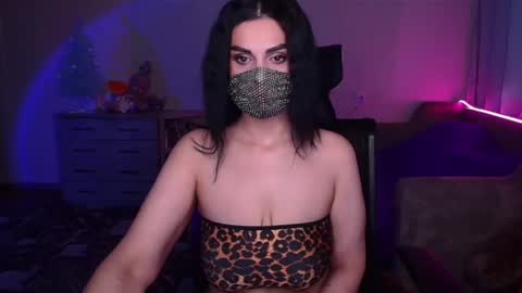   Yasmina   online show from January 15, 3:22 am
