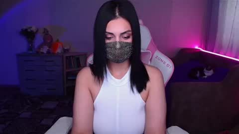   Yasmina   online show from February 17, 4:31 am