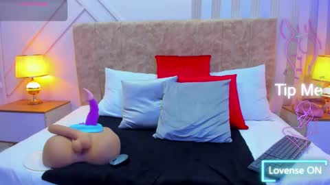 ashley online show from January 25, 7:39 pm