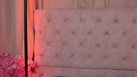 Snapshot of ashleyvalirya chatting on February 7, 6:56 am Ashley Lauren online show from February 7, 6:56 am