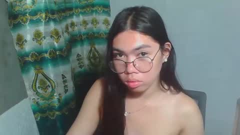 Rhean online show from February 23, 5:29 pm