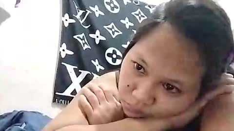 asiancreamy4u online show from February 5, 2:37 pm