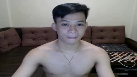 asiandreamboyx online show from January 1, 6:27 pm