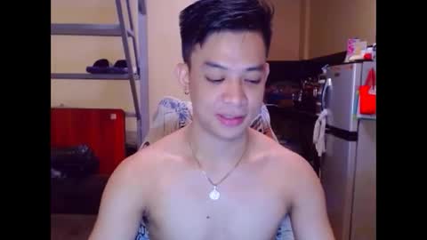 asiandreamboyx online show from September 9, 5:02 pm