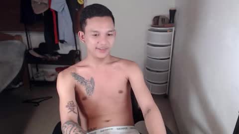 asianhugecock05 online show from September 18, 2:43 pm