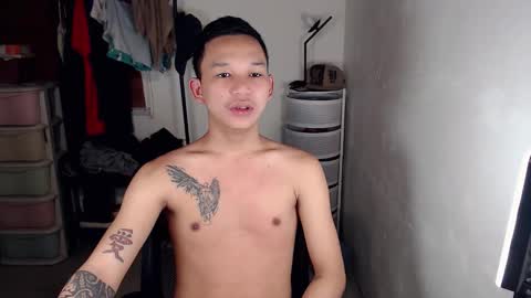 asianhugecock05 online show from September 16, 2:13 am