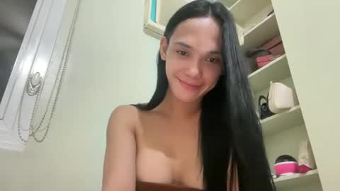 Snapshot of asianpinay1229 chatting on September 16, 4:10 pm Patricia online show from September 16, 4:10 pm