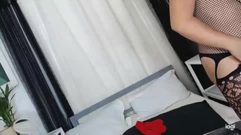 asiansweetgirlwendy online show from February 11, 8:26 am