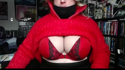 Aspen Vale online show from December 7, 4:31 pm