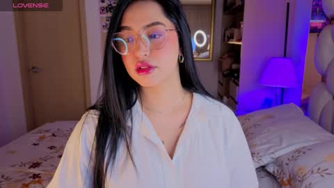 Snapshot of asshley__ chatting on September 14, 2:03 am Ashley online show from September 14, 2:03 am