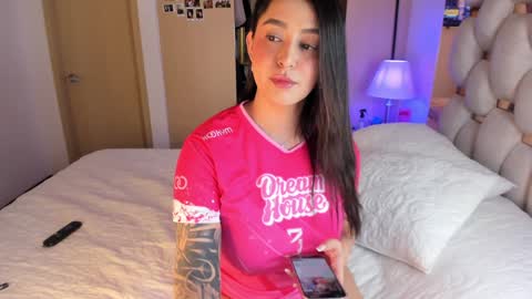 Snapshot of asshley__ chatting on February 7, 5:31 am Ashley online show from February 7, 5:31 am