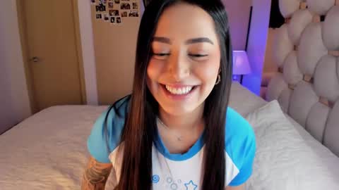 Snapshot of asshley__ chatting on February 21, 3:12 am Ashley online show from February 21, 3:12 am