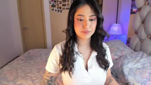 Snapshot of asshley__ chatting on January 17, 2:08 am Ashley online show from January 17, 2:08 am