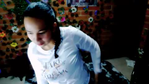 Snapshot of astrid_hauser66 chatting on September 11, 1:29 am astrid_hauser66 online show from September 11, 1:29 am