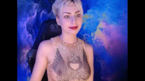 Aubrey online show from February 14, 8:05 pm