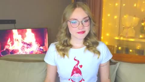 Kate online show from December 26, 3:42 pm