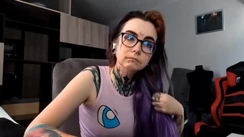 Snapshot of aurora_spell chatting on September 14, 9:22 am Milana online show from September 14, 9:22 am