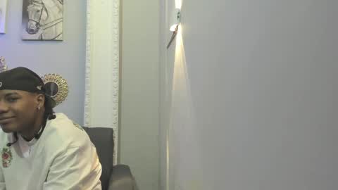 Snapshot of axel_silva3 chatting on March 1, 12:45 pm AXEL SILVA online show from March 1, 12:45 pm