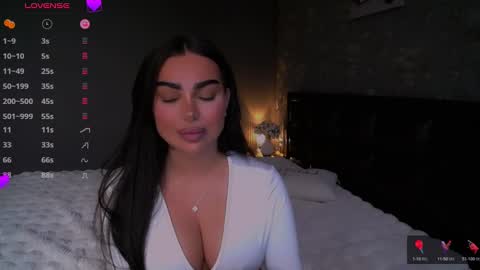 Ayla online show from March 6, 5:43 pm