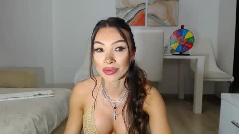 Aylin online show from March 1, 2:15 am