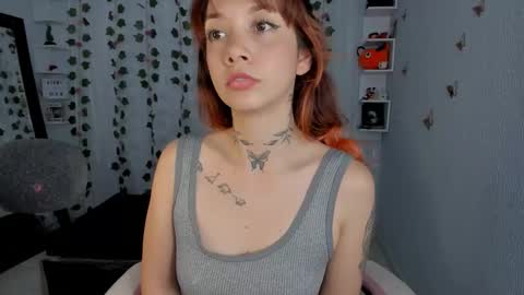 Snapshot of azumi_saan chatting on September 11, 3:19 am azumi saan online show from September 11, 3:19 am