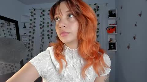 Snapshot of azumi_saan chatting on September 18, 2:37 am azumi saan online show from September 18, 2:37 am