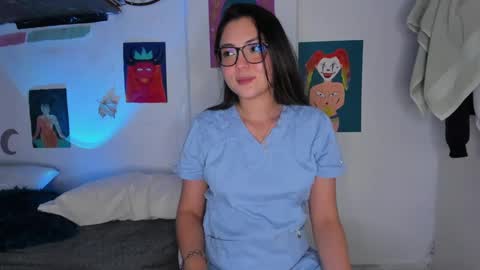 azumie online show from March 3, 8:21 pm