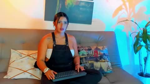Azuraby online show from February 4, 11:38 pm