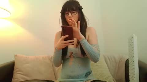 Rebecca online show from March 4, 9:18 am