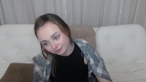 Snapshot of baby_emmaa chatting on January 22, 1:53 pm Baby emmaa online show from January 22, 1:53 pm