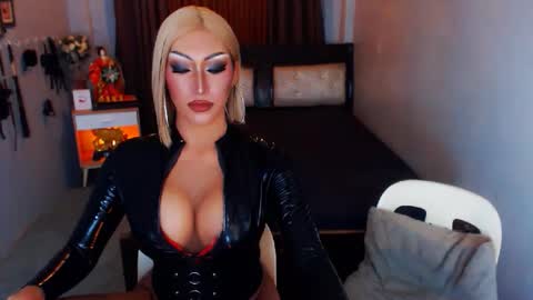 babyblackgorgeous online show from September 12, 3:14 pm