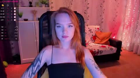 Snapshot of babyfoxyy chatting on February 22, 6:41 pm maddy online show from February 22, 6:41 pm